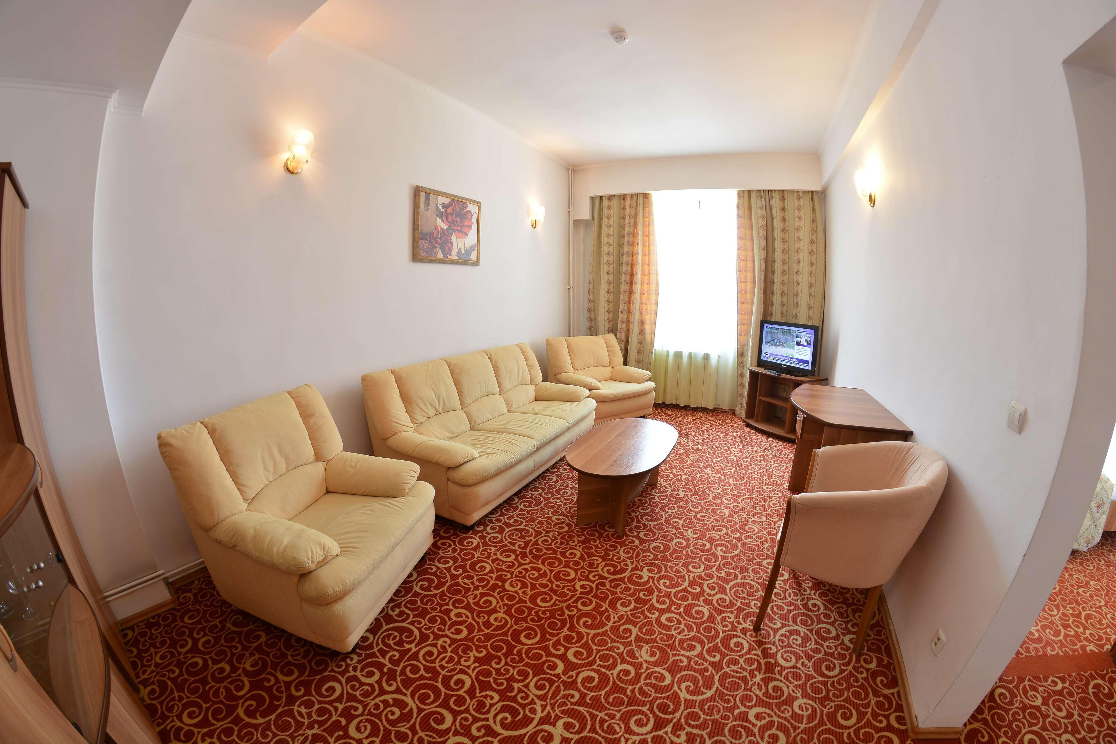 Hotel Central Ploieşti Exterior foto